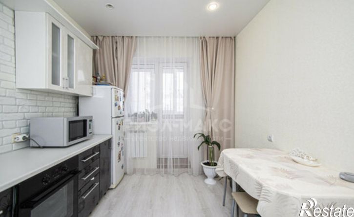 1-комн квартира ул Горбатова, 10,  д. 10