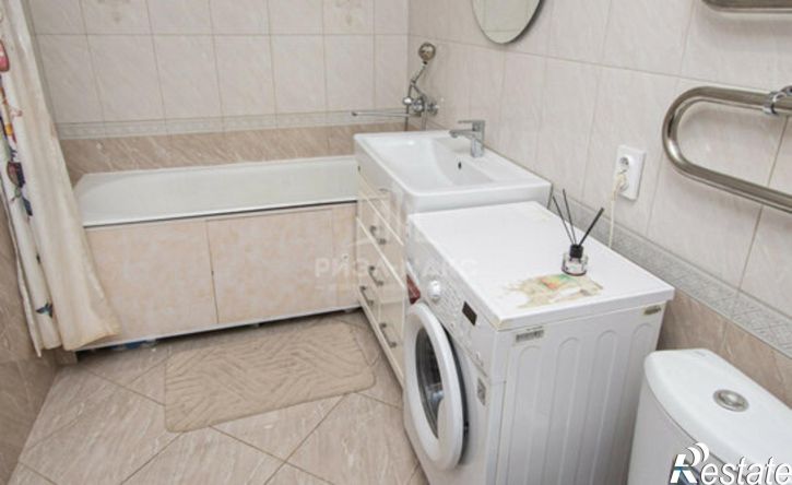 1-комн квартира ул Горбатова, 10,  д. 10