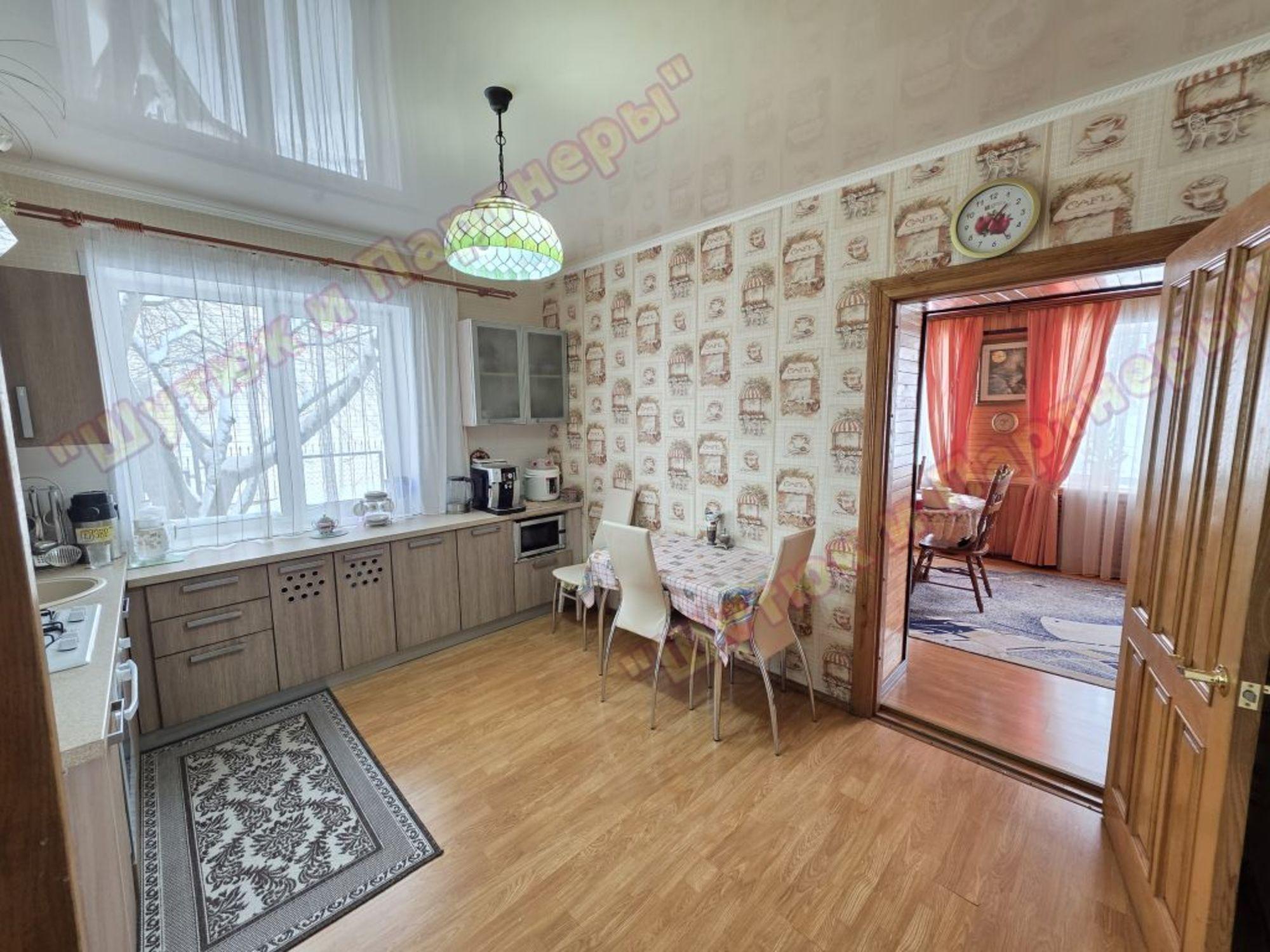 Купить дачу, дом, коттедж за 13 500 000 рублей на Васильковая ул, 5