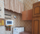 комната 90 кв м улица Калинина, 87