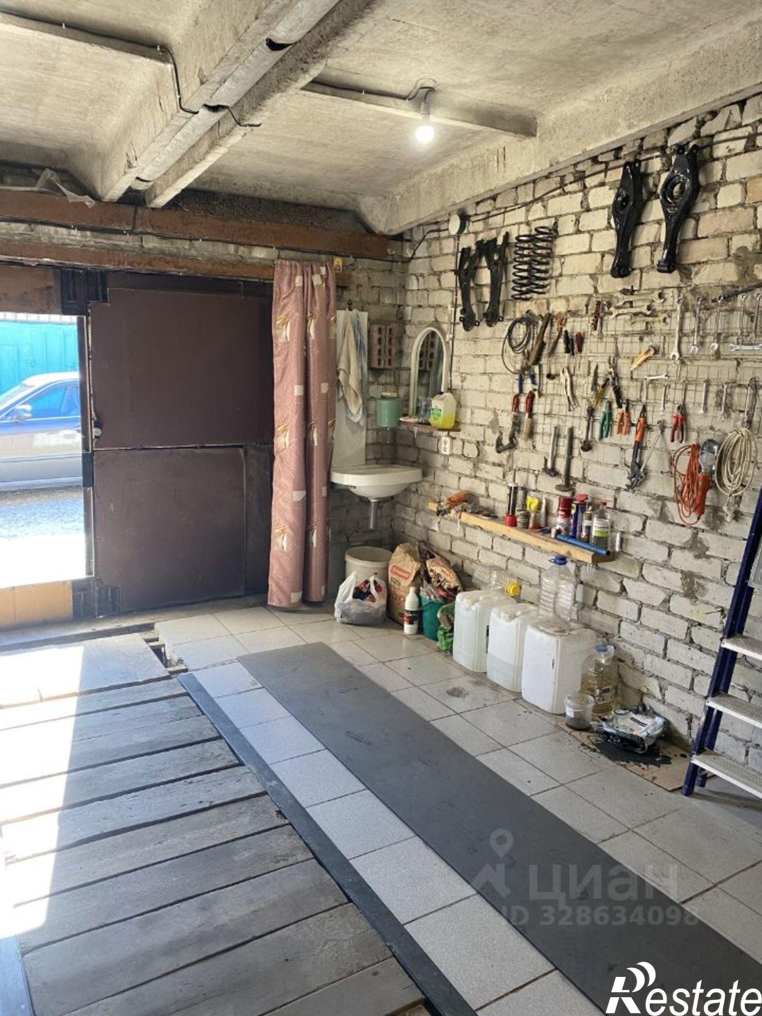 Купить гараж, место в паркинге за 650 016 рублей на ул Желябова, 9