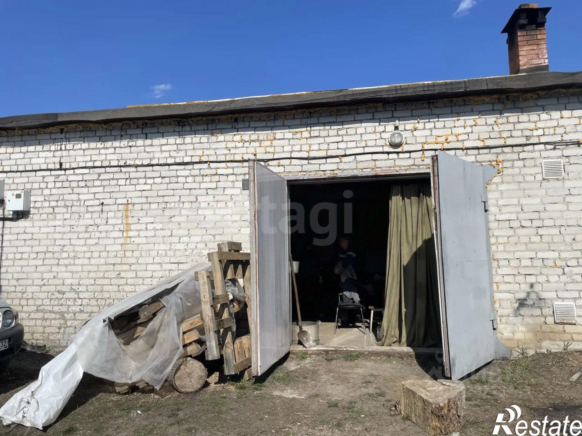 Купить гараж, место в паркинге за 2 034 810 рублей на улица Медведева, 9А