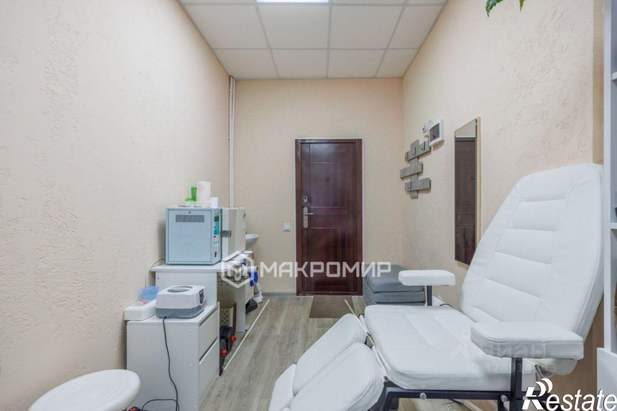 Купить офис, помещение под офис за 654 210 рублей на ул Молодой Гвардии, 41