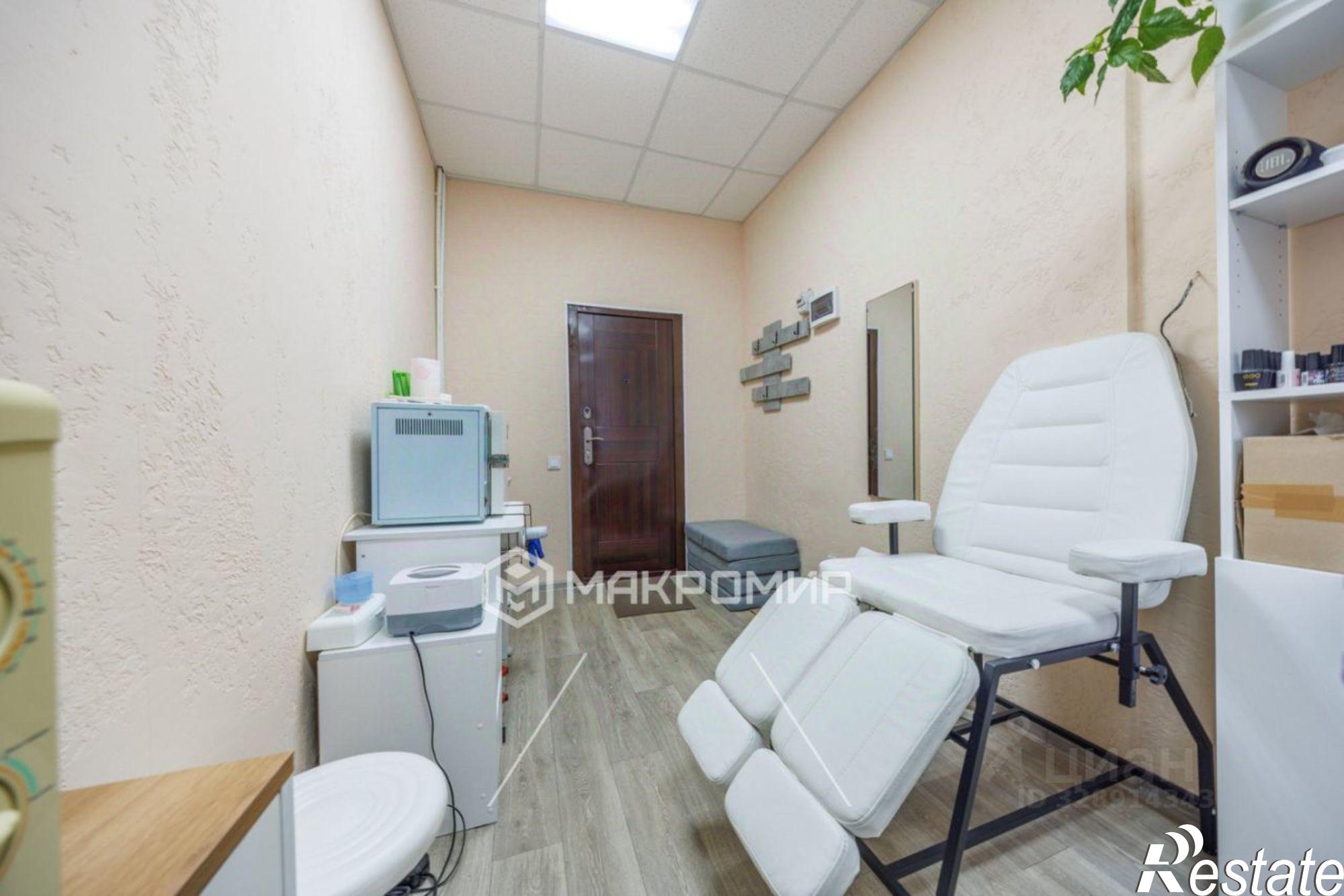 Купить офис, помещение под офис за 654 210 рублей на ул Молодой Гвардии, 41