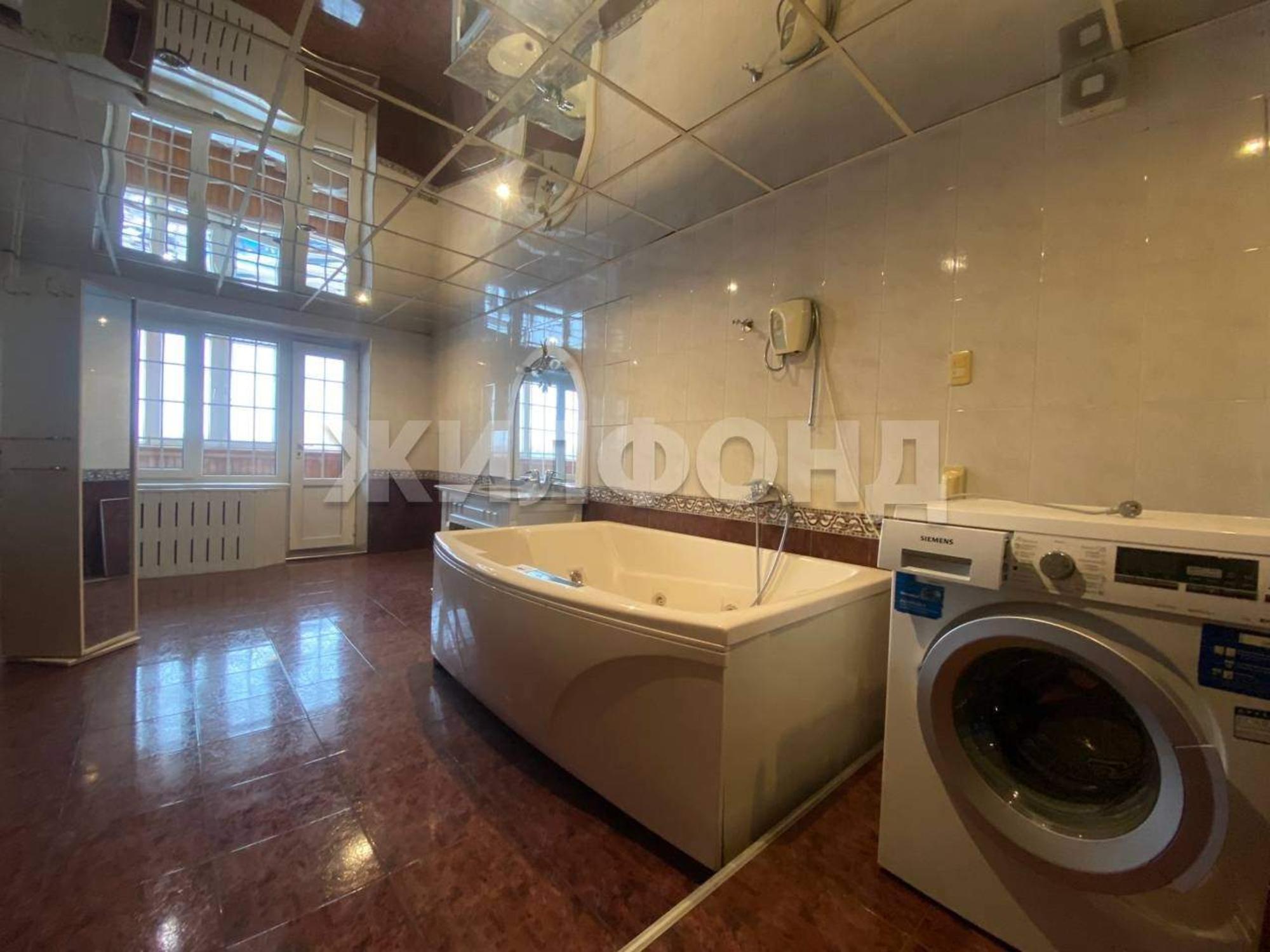 Купить квартиру за 11 748 000 рублей на Московский микрорайон, д.44