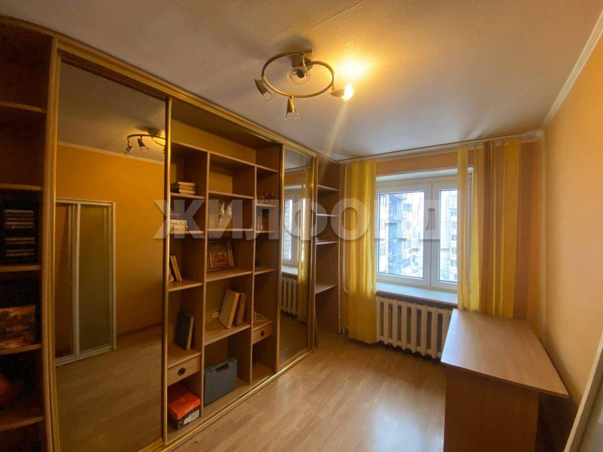 Купить квартиру за 11 748 000 рублей на Московский микрорайон, д.44