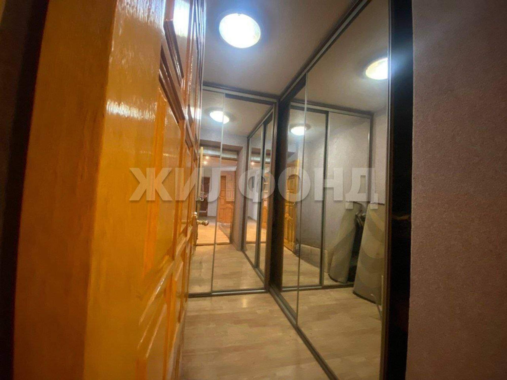 Купить квартиру за 11 748 000 рублей на Московский микрорайон, д.44