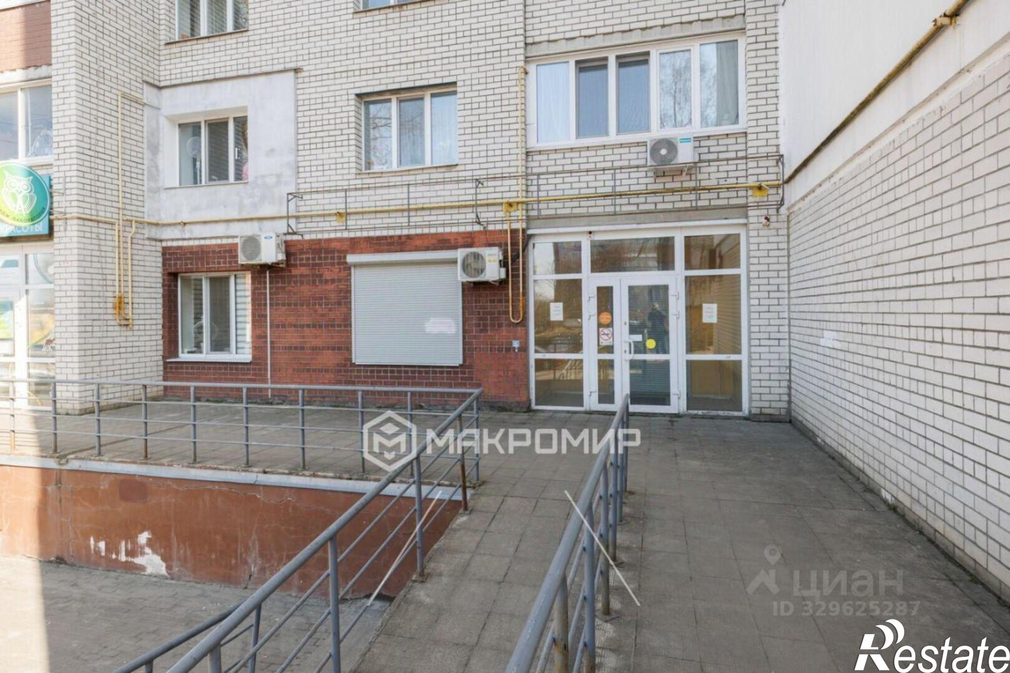 Купить торговое помещение за 6 959 120 рублей на Московский пр-кт, 10/11