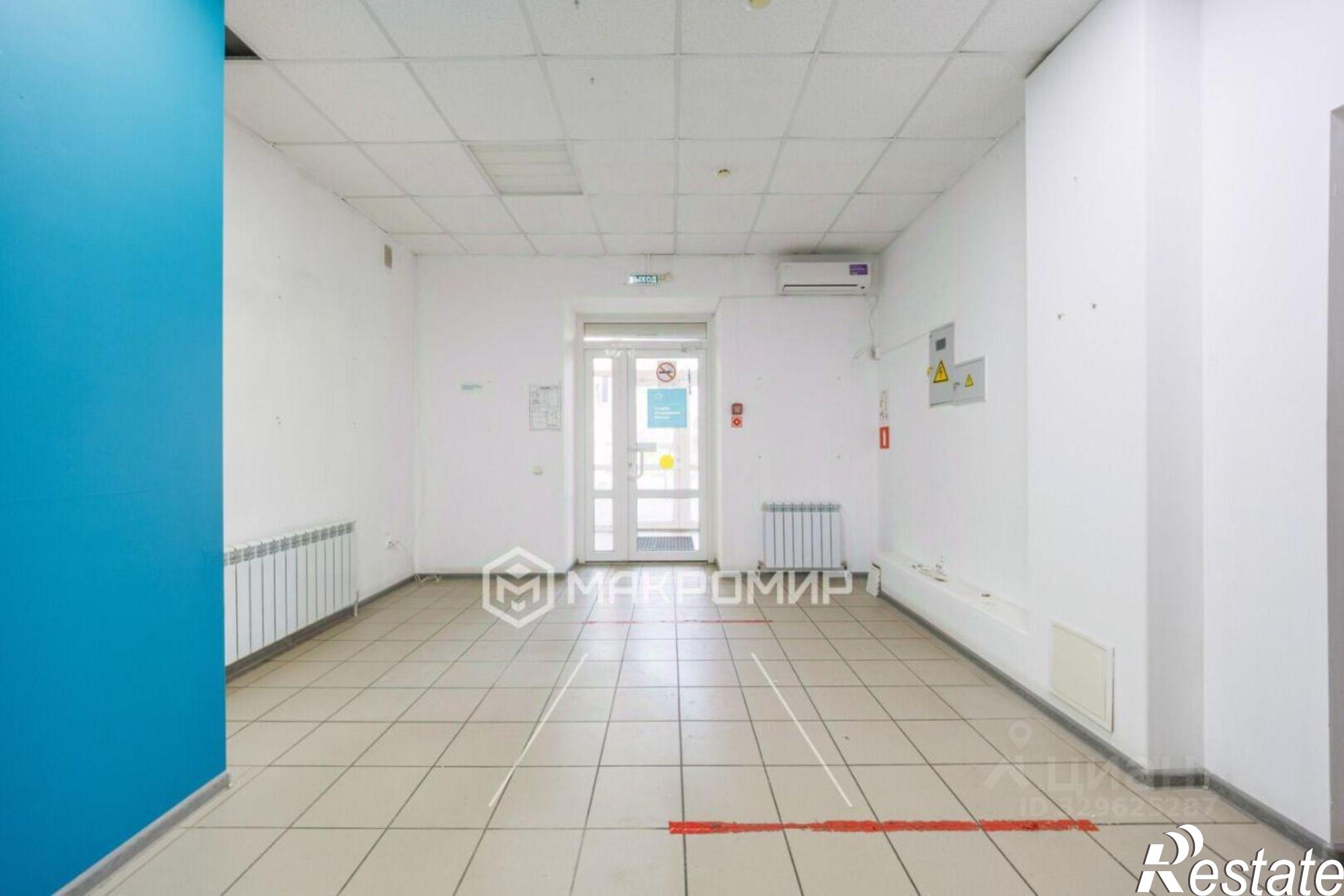 Купить торговое помещение за 6 959 120 рублей на Московский пр-кт, 10/11