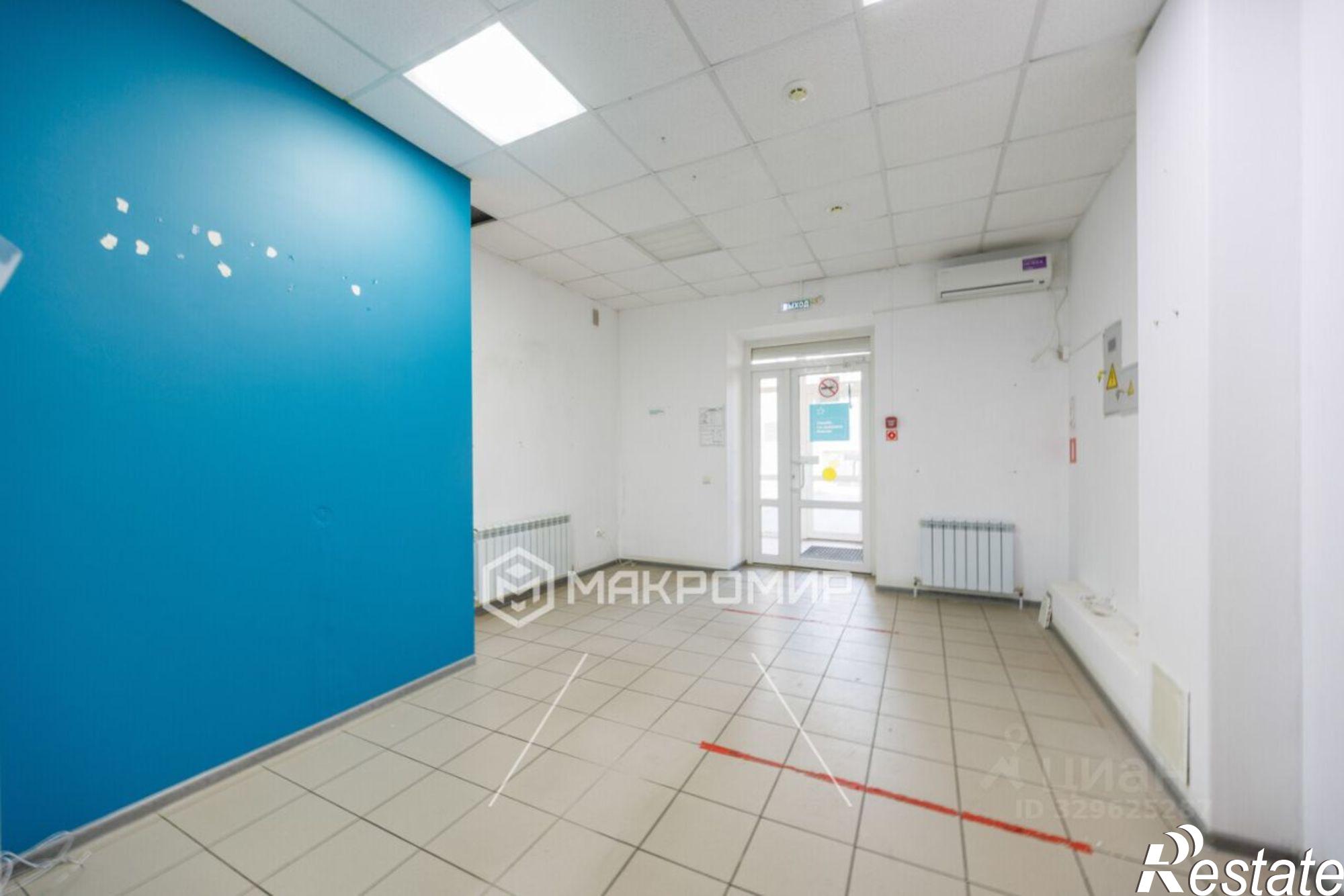 Купить торговое помещение за 6 959 120 рублей на Московский пр-кт, 10/11