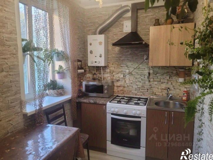 2-комн квартира улица 3 Интернационала, 3,  д. 3
