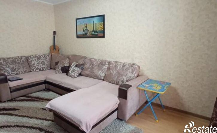 4-комн квартира улица Богдана Хмельницкого, 90,  д. 90