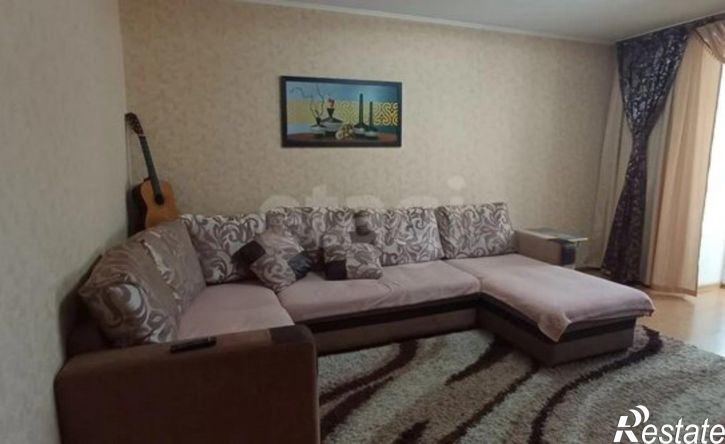 4-комн квартира улица Богдана Хмельницкого, 90,  д. 90