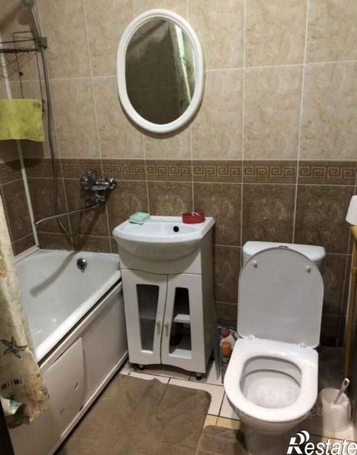 1-комн квартира ул Горбатова, 1,  д. 1
