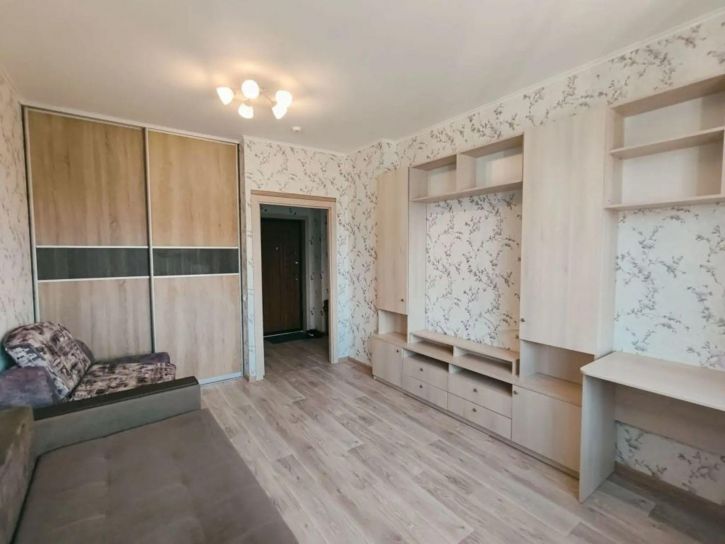 1-комн квартира Рекункова А.М. ул, 4
