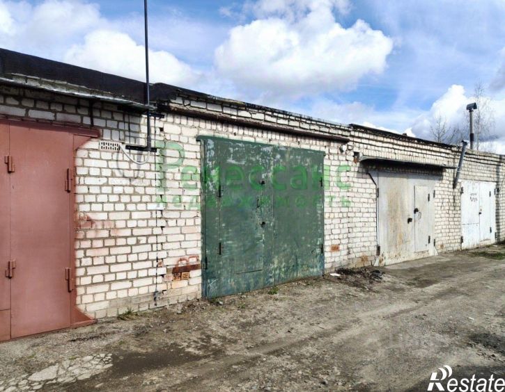 Гараж/парковка улица Медведева, 9А,  д. 9А
