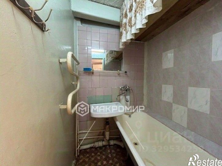 2-комн квартира Орловская улица, 23,  д. 23