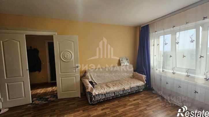 1-комн квартира улица Комарова, 61,  д. 61