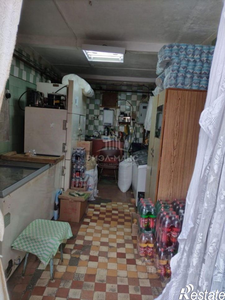 Торговое помещение пер Урицкого, 11,  д. 11