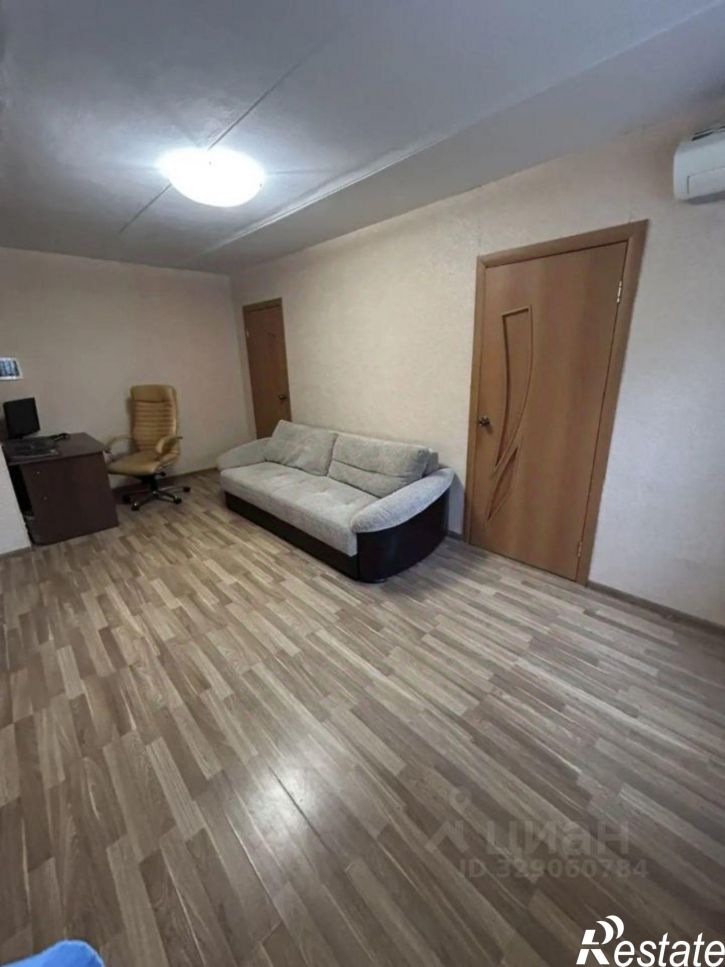 3-комн квартира улица Дуки, 4,  д. 4