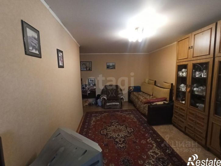 2-комн квартира ул 3 Интернационала, 10,  д. 10