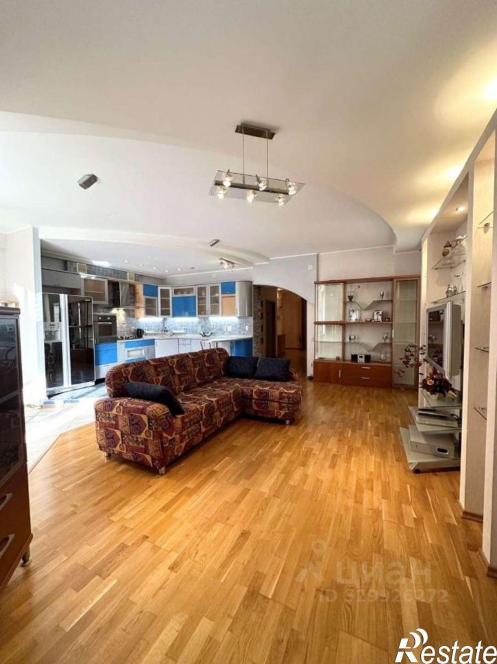 2-комн квартира улица Горького, 40,  д. 40