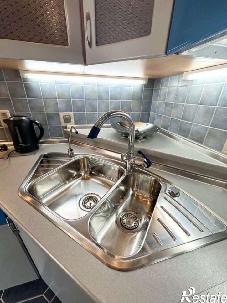 2-комн квартира улица Горького, 40,  д. 40