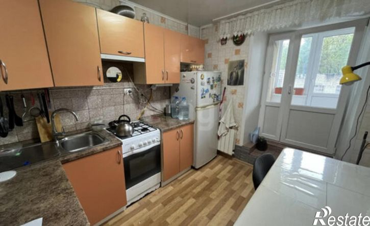 2-комн квартира ул 50-й Армии, 18,  д. 18
