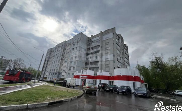 2-комн квартира ул 50-й Армии, 18,  д. 18
