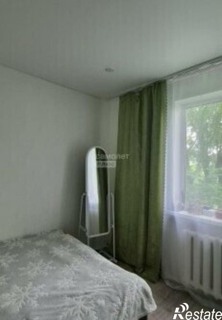 3-комн квартира ул Крапивницкого, 22,  д. 22