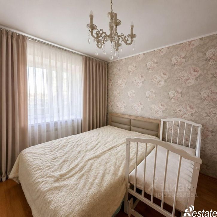 3-комн квартира Автозаводец мкр, д.6