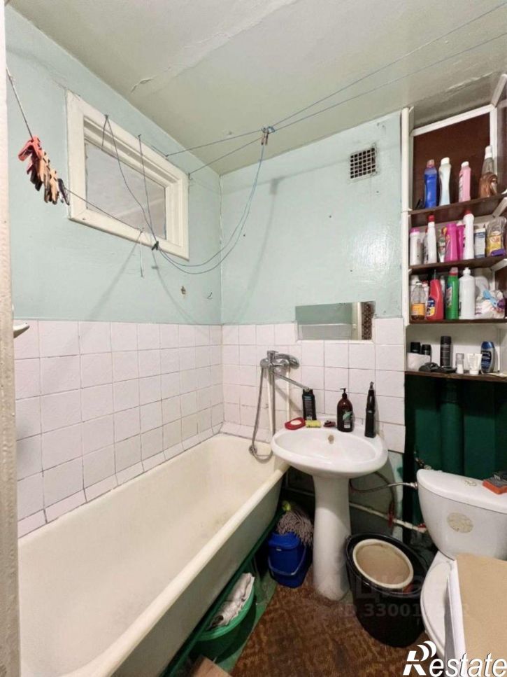 2-комн квартира улица Емлютина, 37,  д. 37
