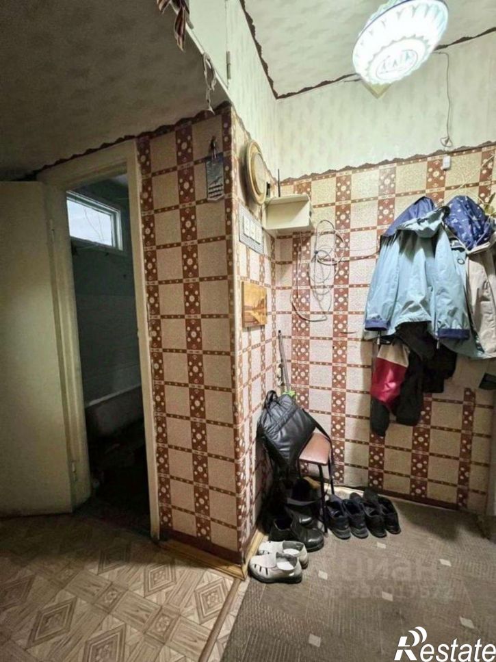 2-комн квартира улица Емлютина, 37,  д. 37