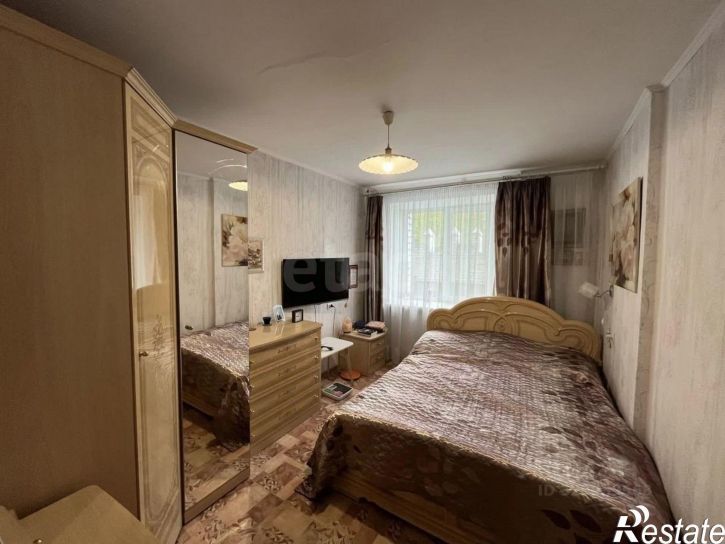2-комн квартира ул 50-й Армии, 18,  д. 18