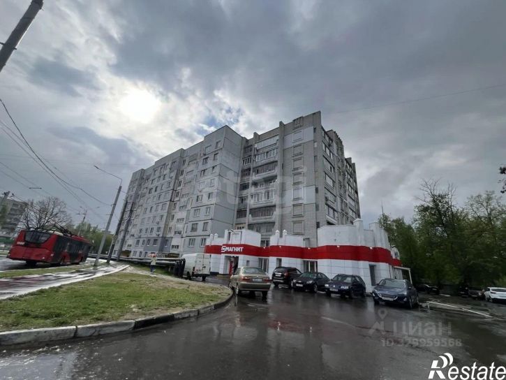 2-комн квартира ул 50-й Армии, 18,  д. 18
