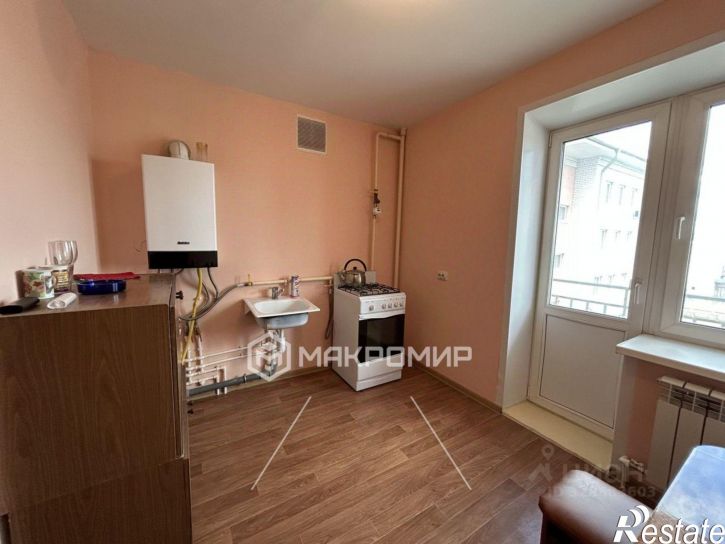 2-комн квартира пер Менжинского, 68,  д. 68