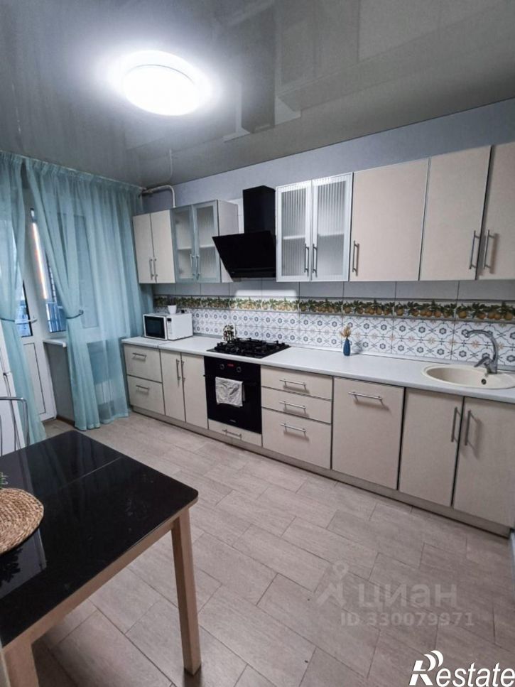 1-комн квартира улица Горбатова, 41,  д. 41