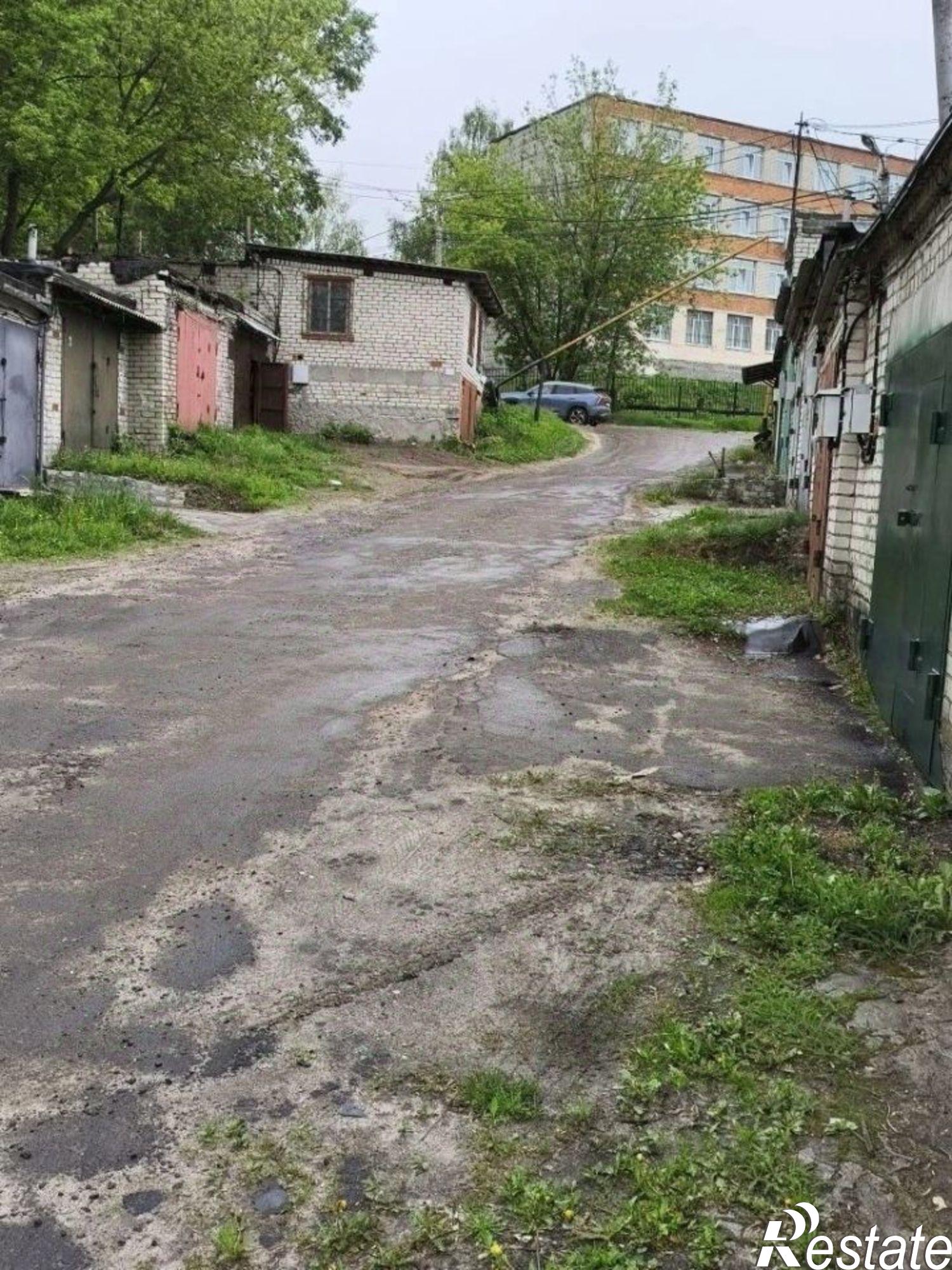 Купить гараж, место в паркинге за 785 988 рублей на улица Медведева, 9А