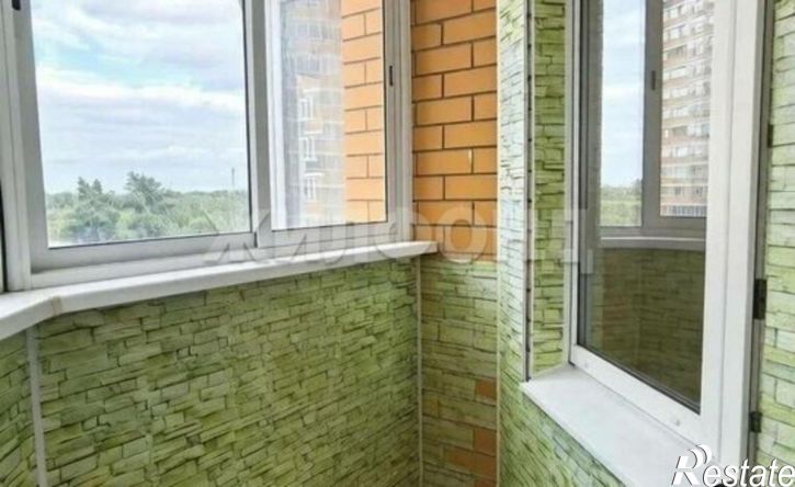 1-комн квартира улица Комарова, 59,  д. 59