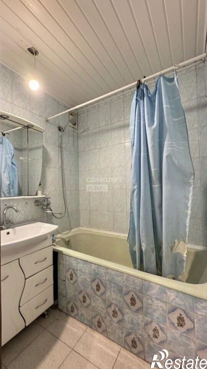 3-комн квартира ул Белобережская, 24,  д. 24