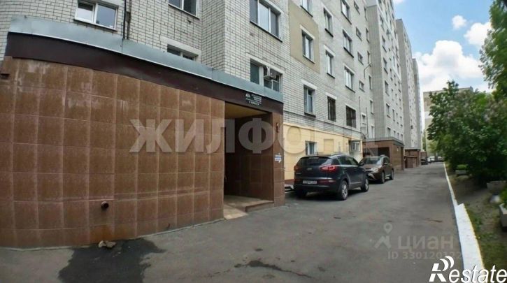2-комн квартира ул Камозина, 38,  д. 38
