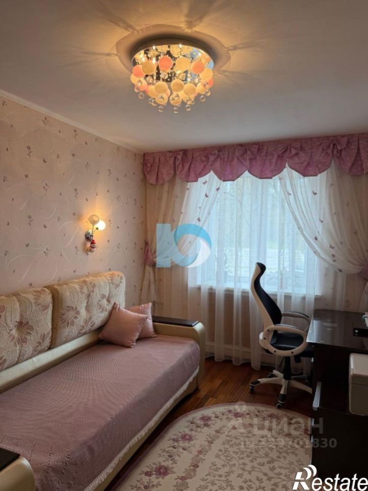 4-комн квартира Московский пр-кт, 136,  д. 136