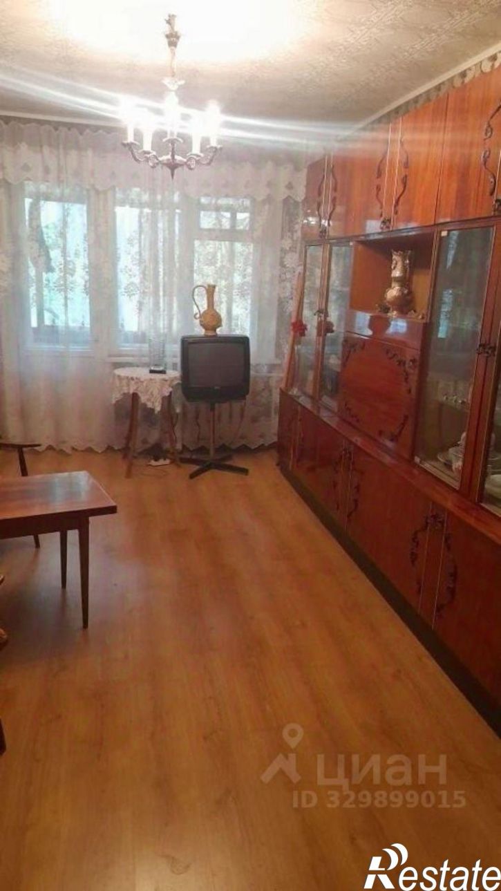 2-комн квартира ул Горбатова, 5,  д. 5