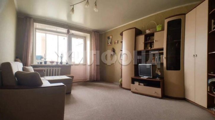 2-комн квартира Камозина ул., д.38