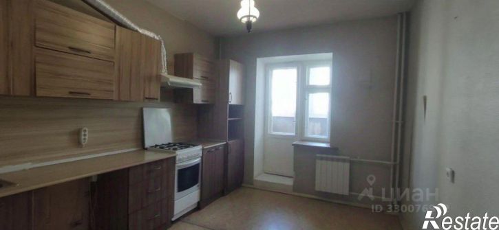 3-комн квартира улица Брянского Фронта, 4,  д. 4