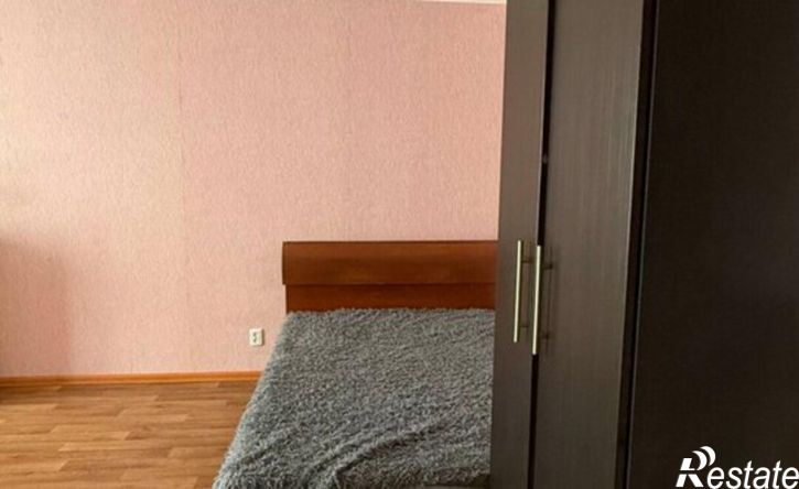 1-комн квартира улица Комарова, 59,  д. 59
