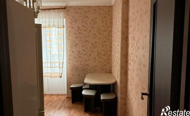 1-комн квартира улица Комарова, 59,  д. 59