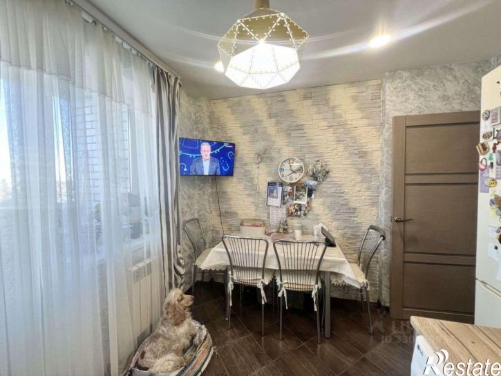 3-комн квартира ул Комарова, 49,  д. 49
