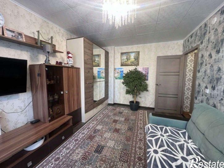 3-комн квартира ул Комарова, 49,  д. 49