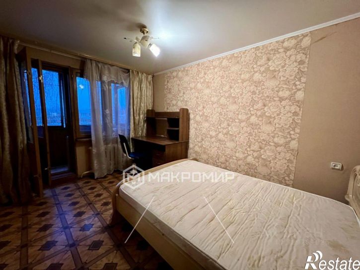 2-комн квартира улица Анри Барбюса, 6,  д. 6